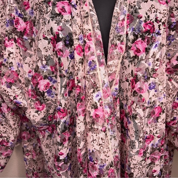 LARGE LULAROE PINK FLORAL LACE SHRUG FLOWY OPEN FRONT - Picture 10 of 11